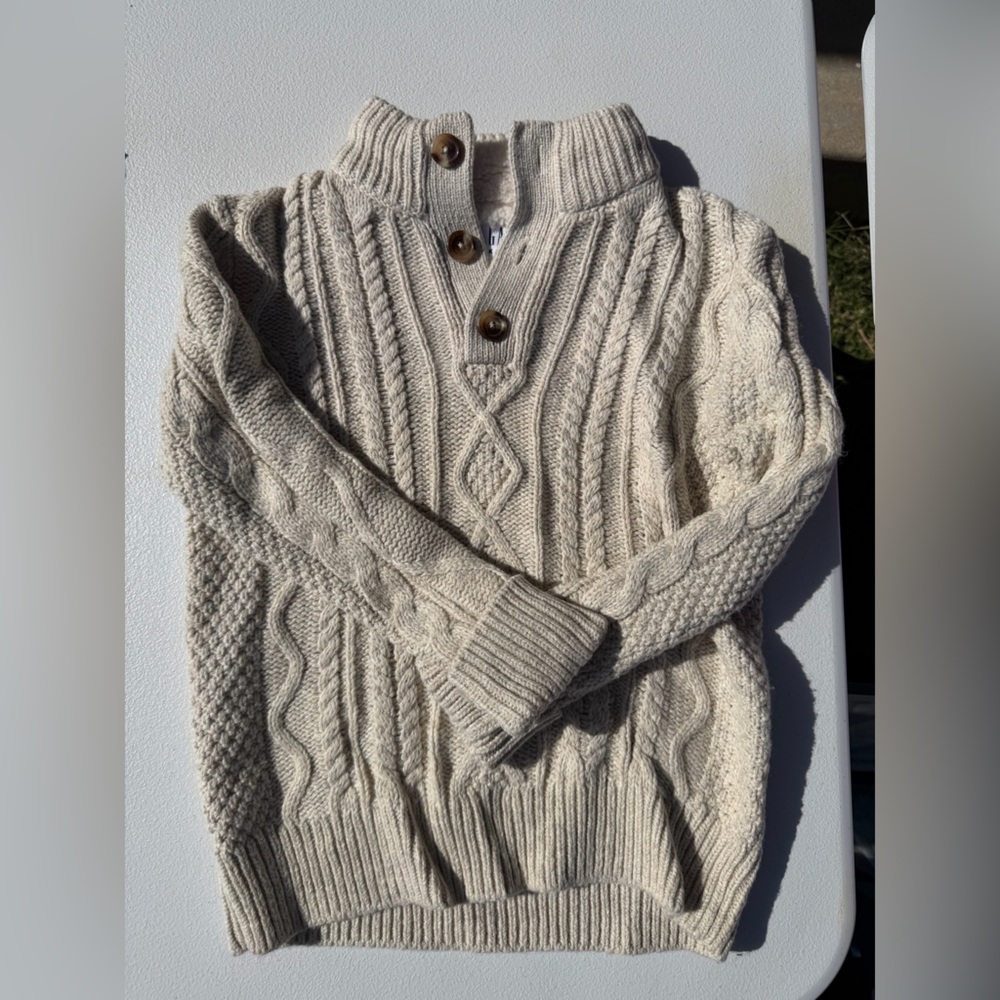 GAP Cream Cable Knit Turtleneck Sweater